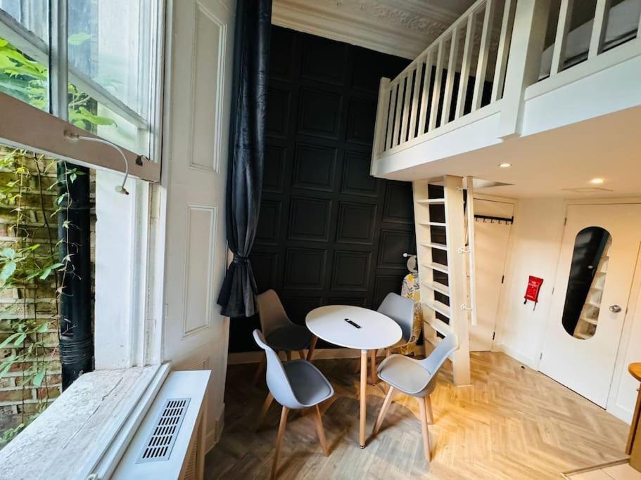 Trio'S Haven In Portebello Road London Eksteriør bilde